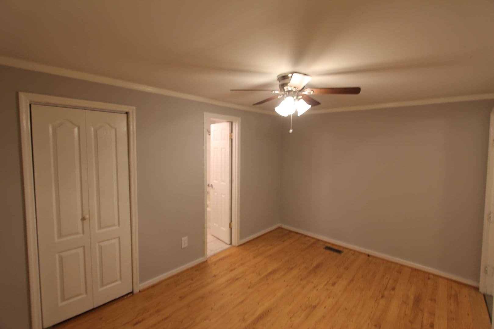 Birmingham House: 2101-B 3rd Place South
