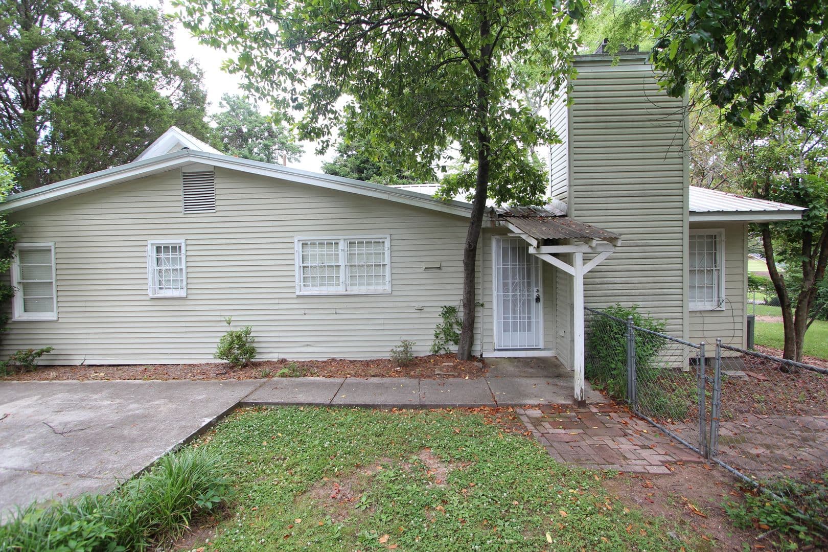 Birmingham House: 2101-B 3rd Place South