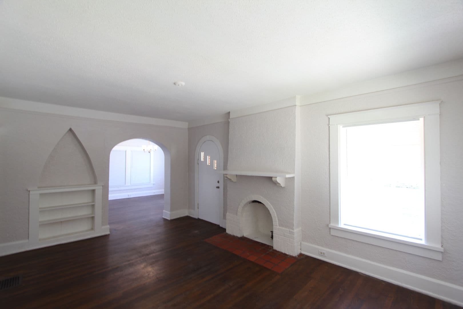 Birmingham House: 1400 43rd Street Ensley