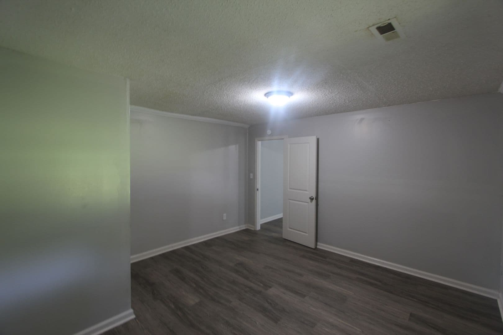 Birmingham House: 1433 Rayfield Drive