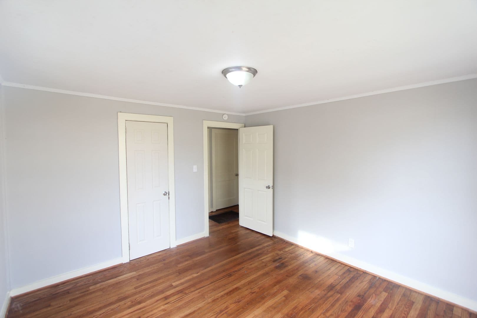 Birmingham House: 1705 2nd Court West