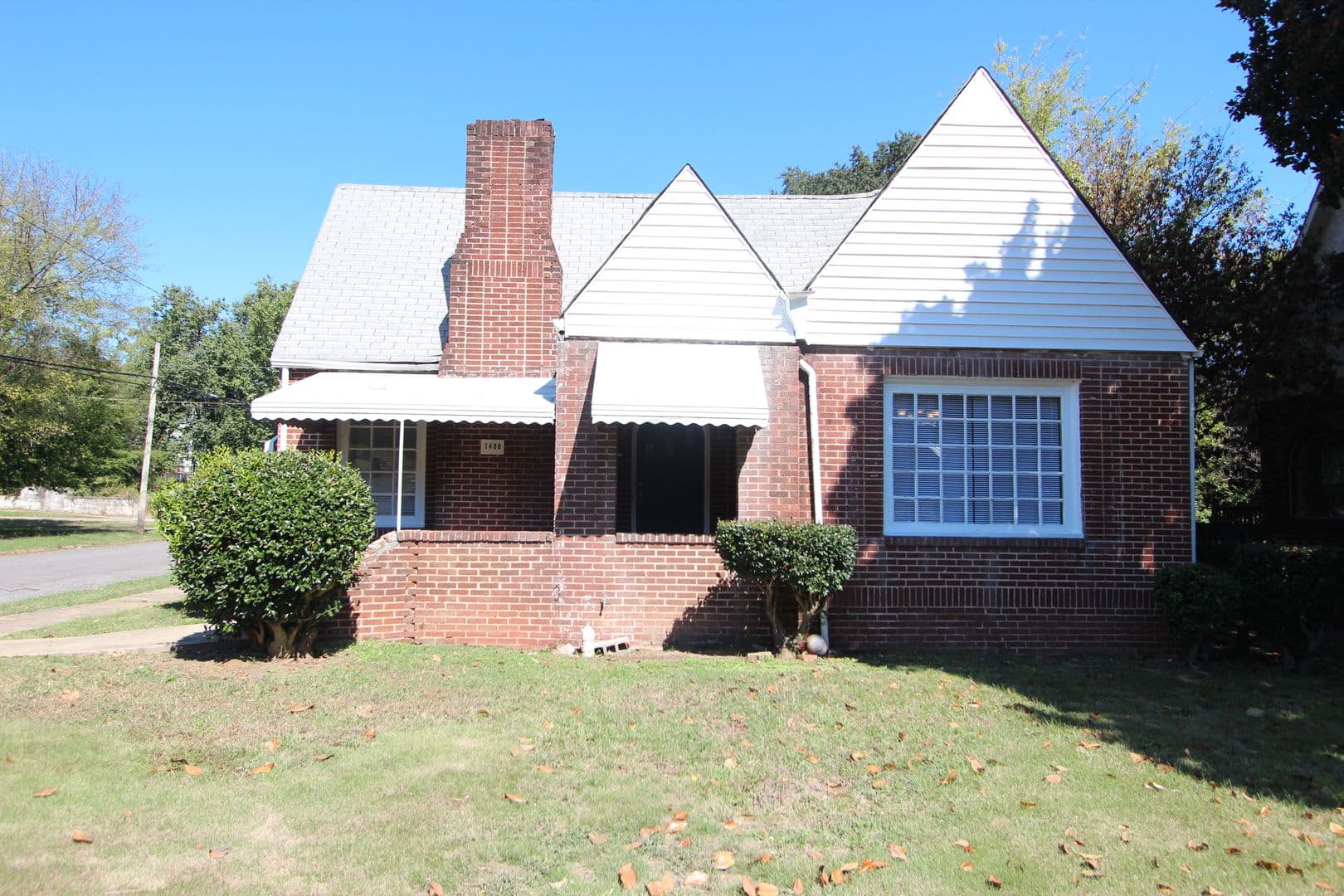 Birmingham House: 1400 43rd Street Ensley