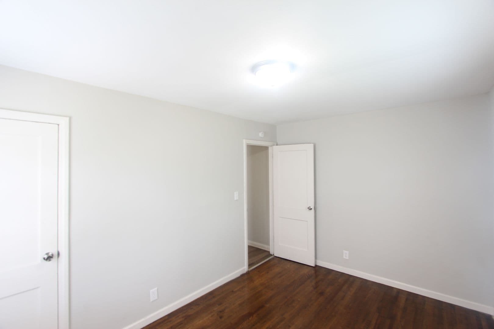 Birmingham House: 224 69th Place N