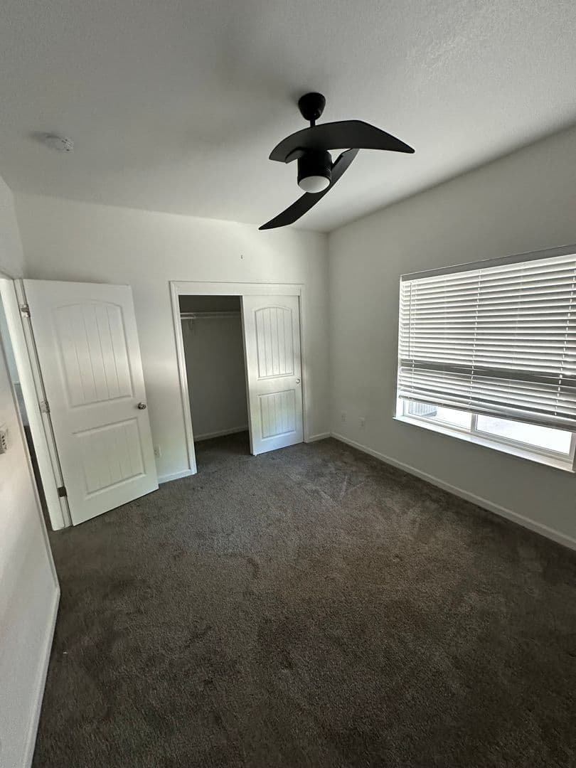 Merced House: 909 E Olive Ave.