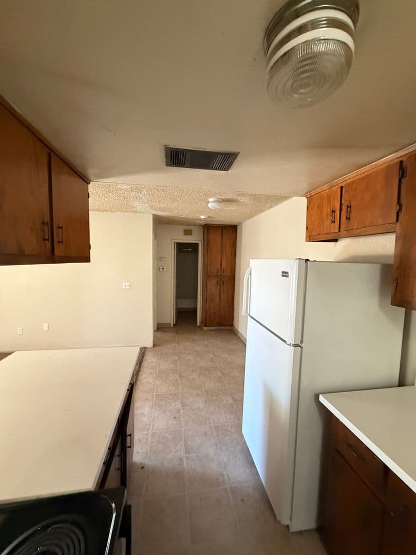 Merced Apartment: 440-448 W12th Street