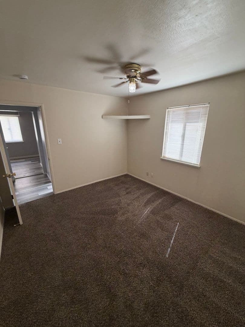 Merced House: 1044 W 24th St.