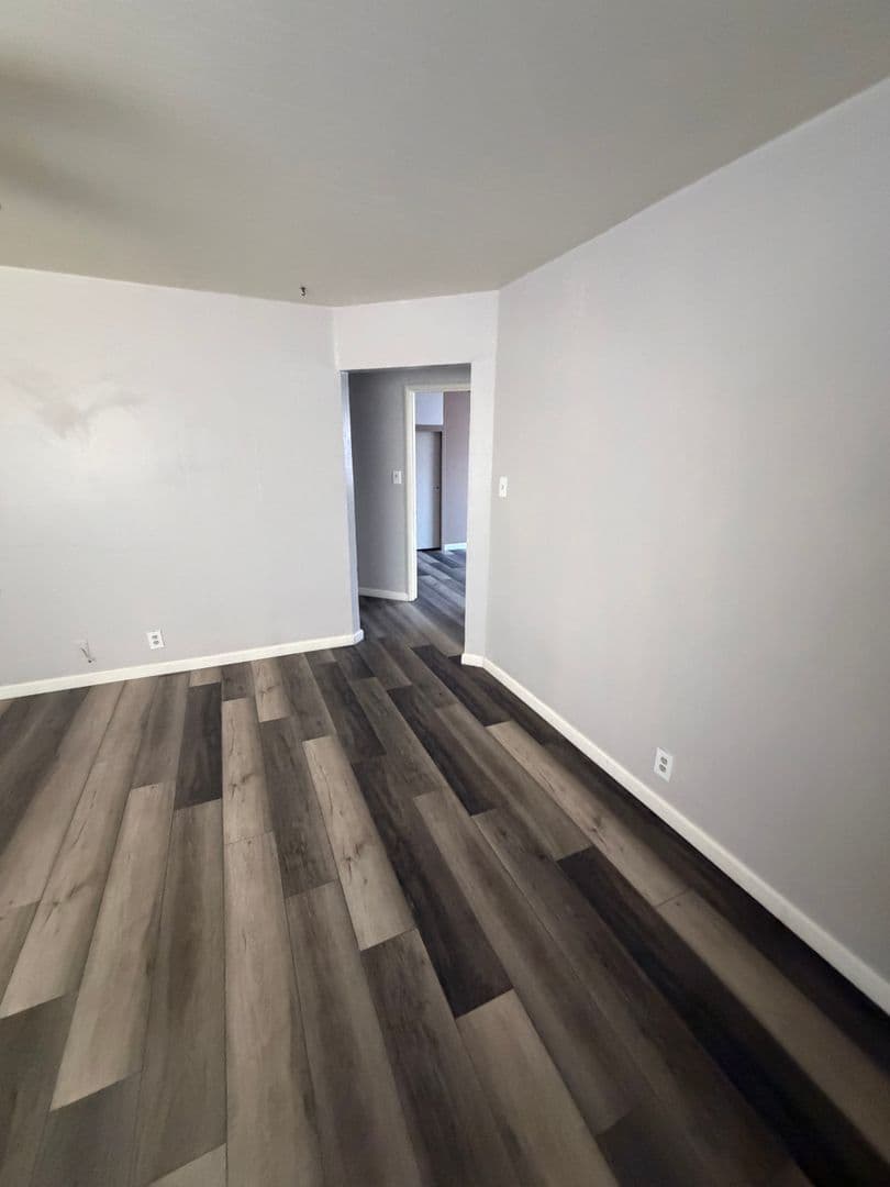 Merced House: 1044 W 24th St.