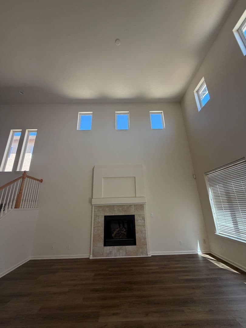 Merced House: 702 Chandon Drive