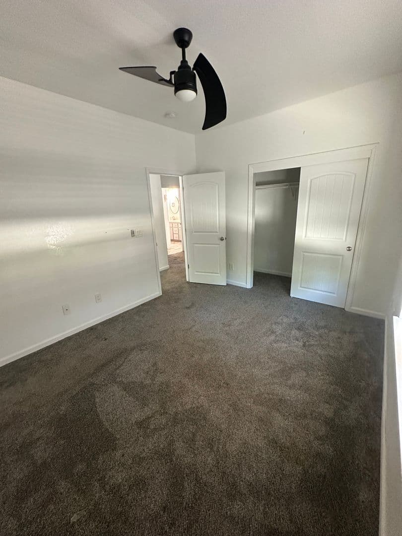 Merced House: 909 E Olive Ave.