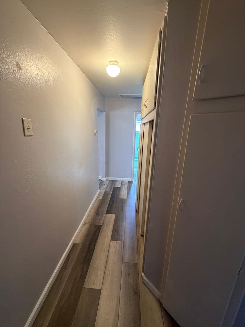 Merced House: 1044 W 24th St.