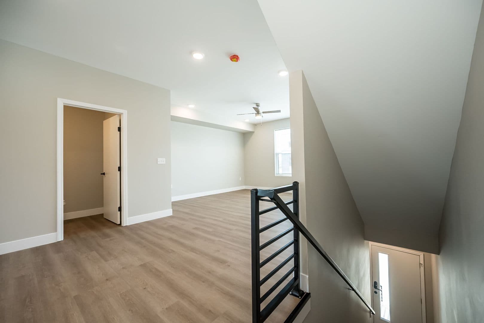 Saint Louis Townhome: 2154-2186 Forest Avenue