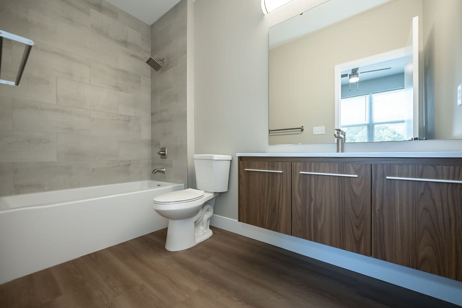 Saint Louis Townhome: 2154-2186 Forest Avenue