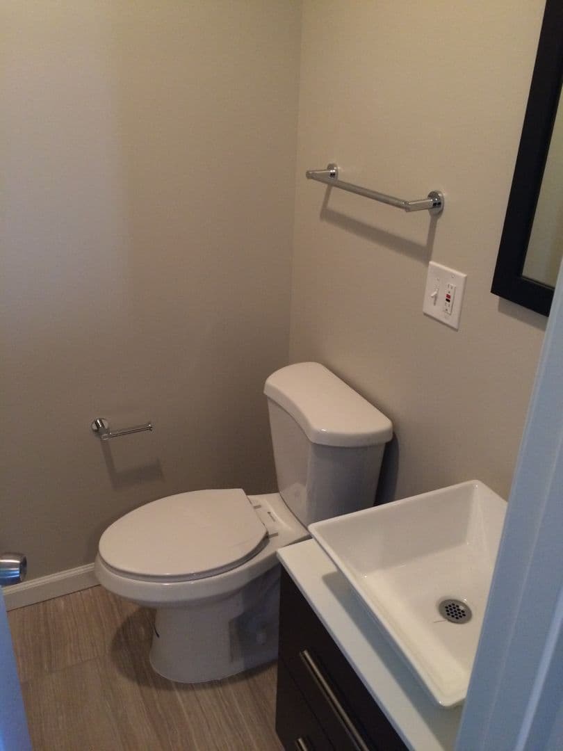 Saint Louis Townhome: 6635-6645 Clayton/6650-6668 Berthold Ave