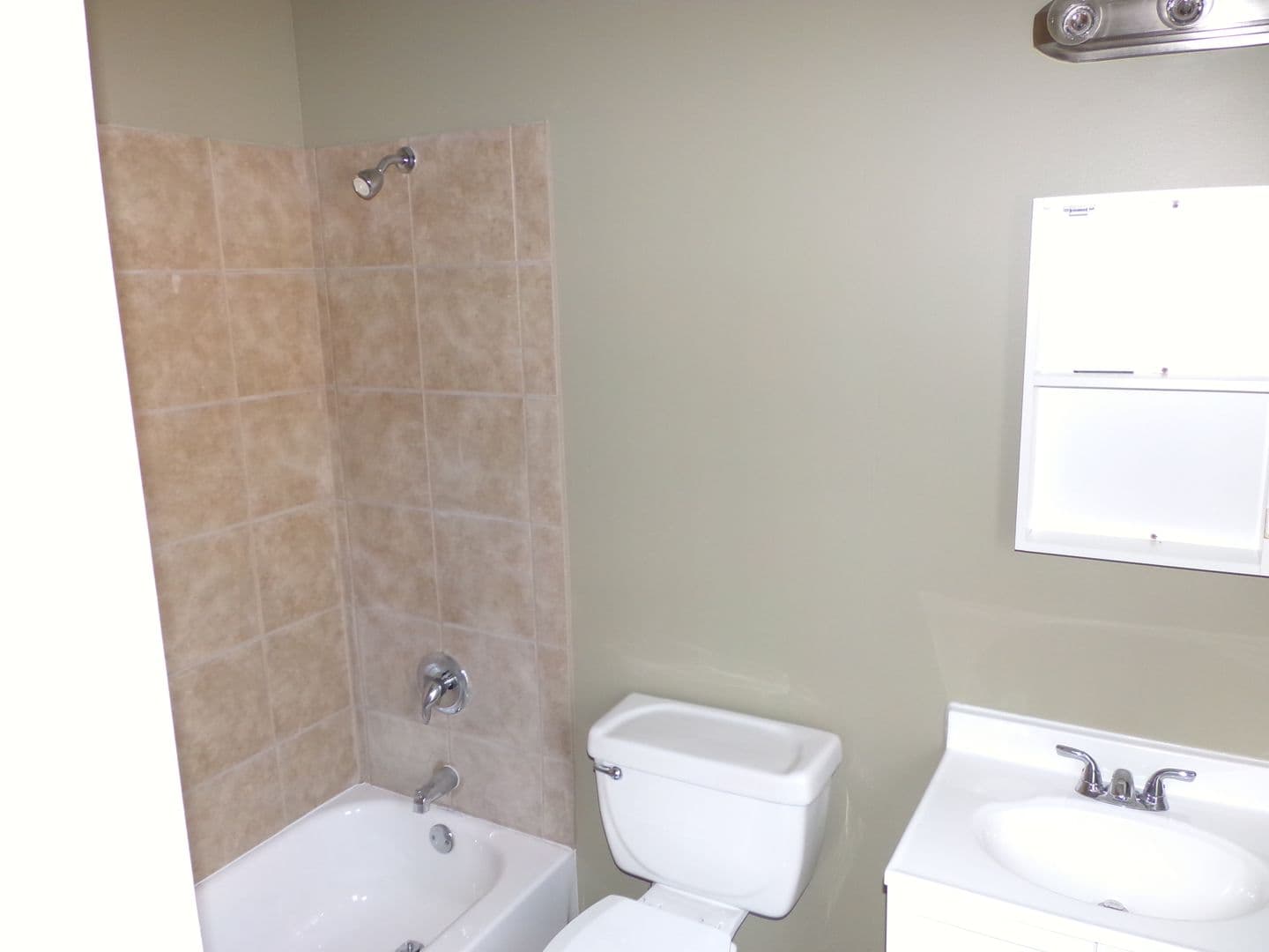 Saint Louis Townhome: 6635-6645 Clayton/6650-6668 Berthold Ave