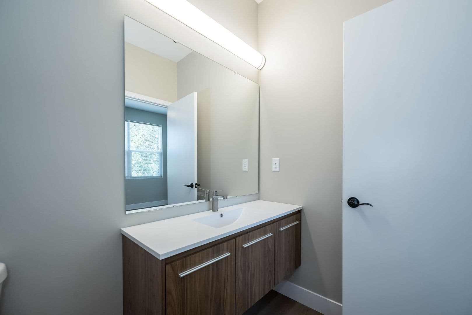Saint Louis Townhome: 2154-2186 Forest Avenue