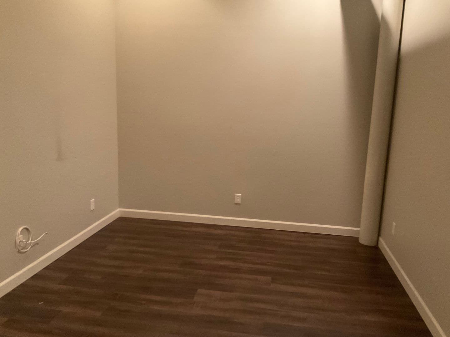 Saint Louis Apartment: 1917 Rutger Street