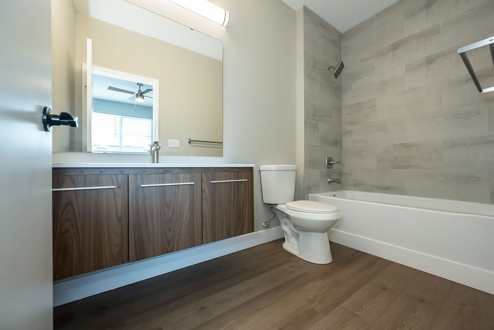 Saint Louis Townhome: 2154-2186 Forest Avenue