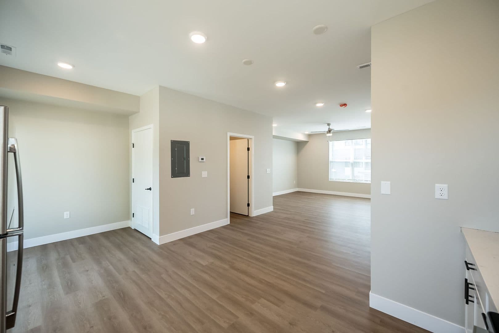 Saint Louis Townhome: 2154-2186 Forest Avenue