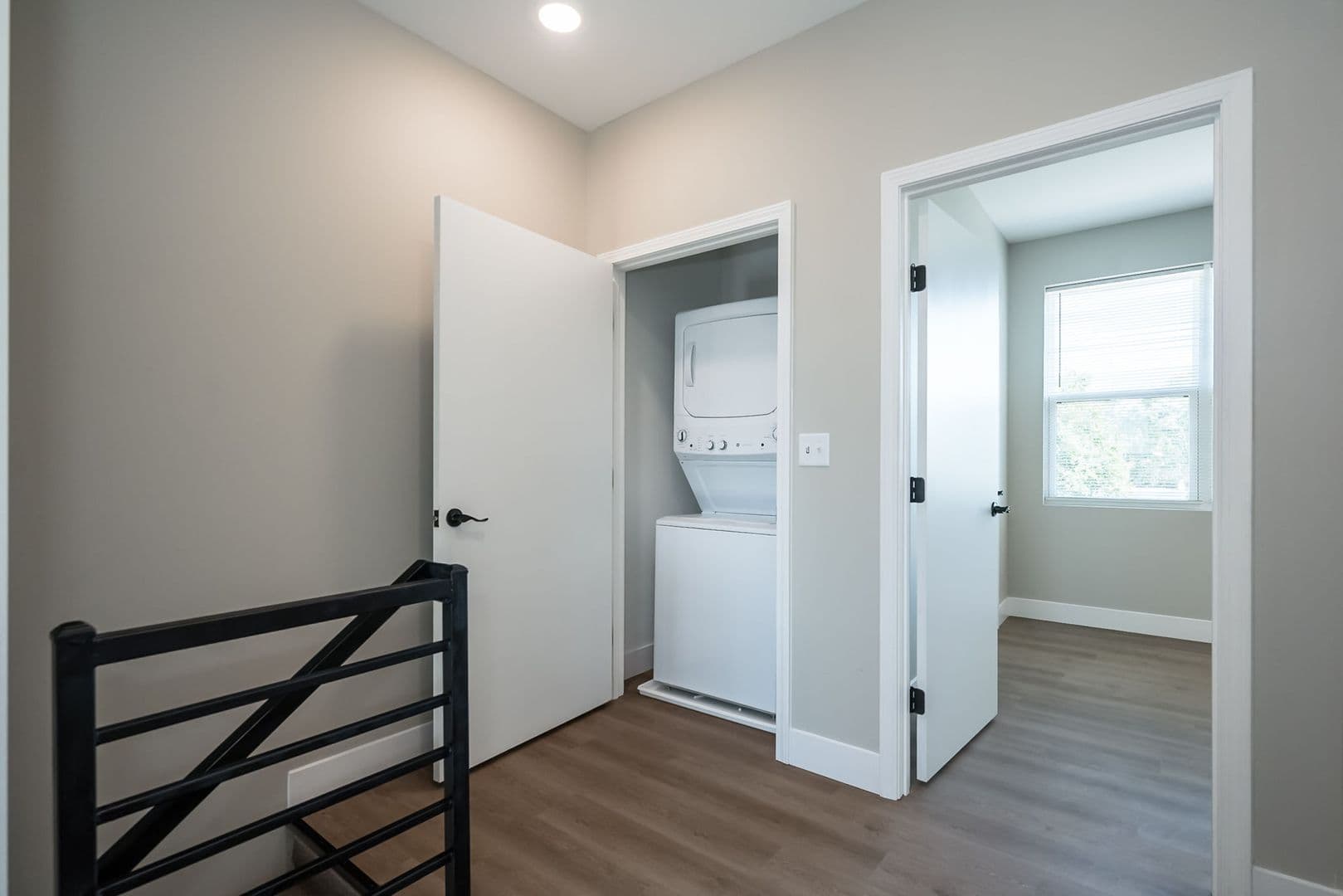 Saint Louis Townhome: 2154-2186 Forest Avenue