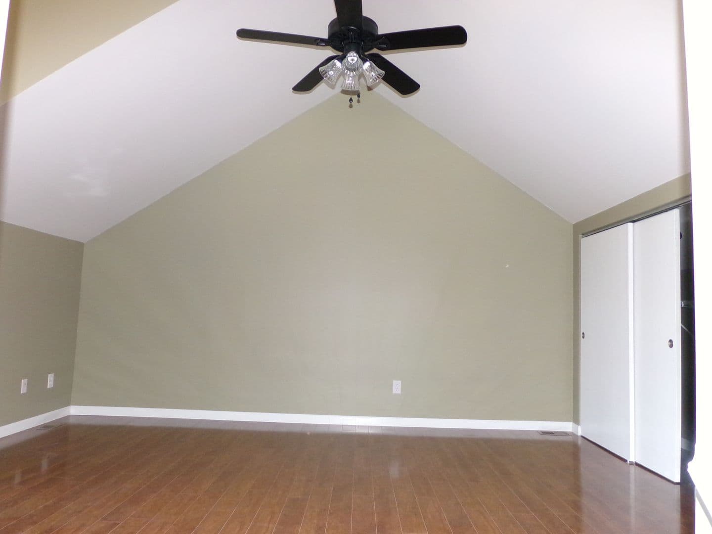 Saint Louis Townhome: 6635-6645 Clayton/6650-6668 Berthold Ave