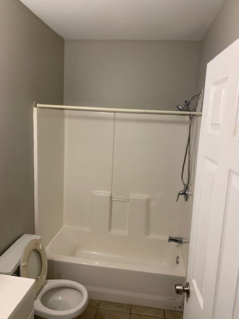 Saint Louis Apartment: 2235-37 Indiana