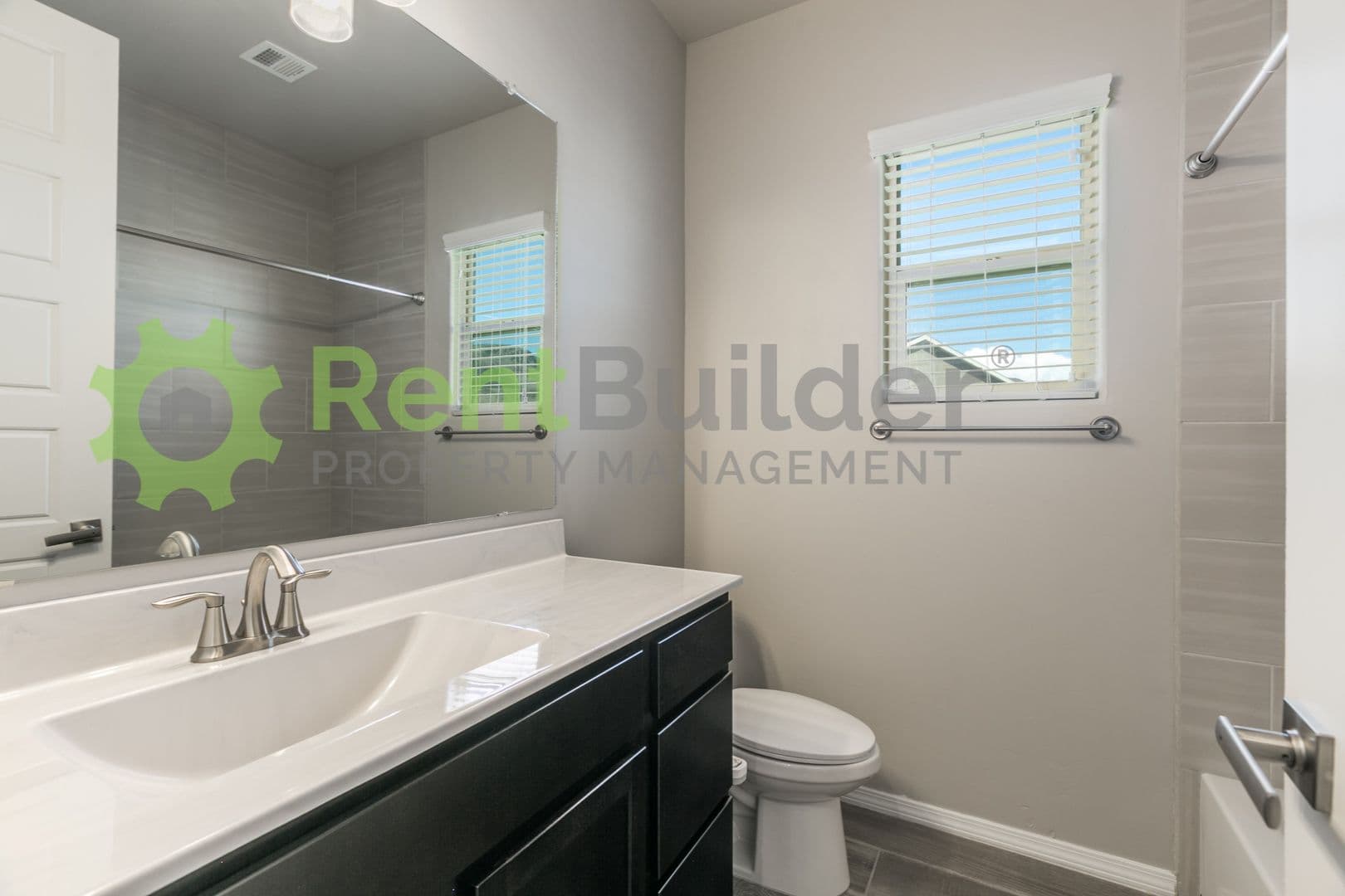 Los Lunas House: 4929 Findley St. SW