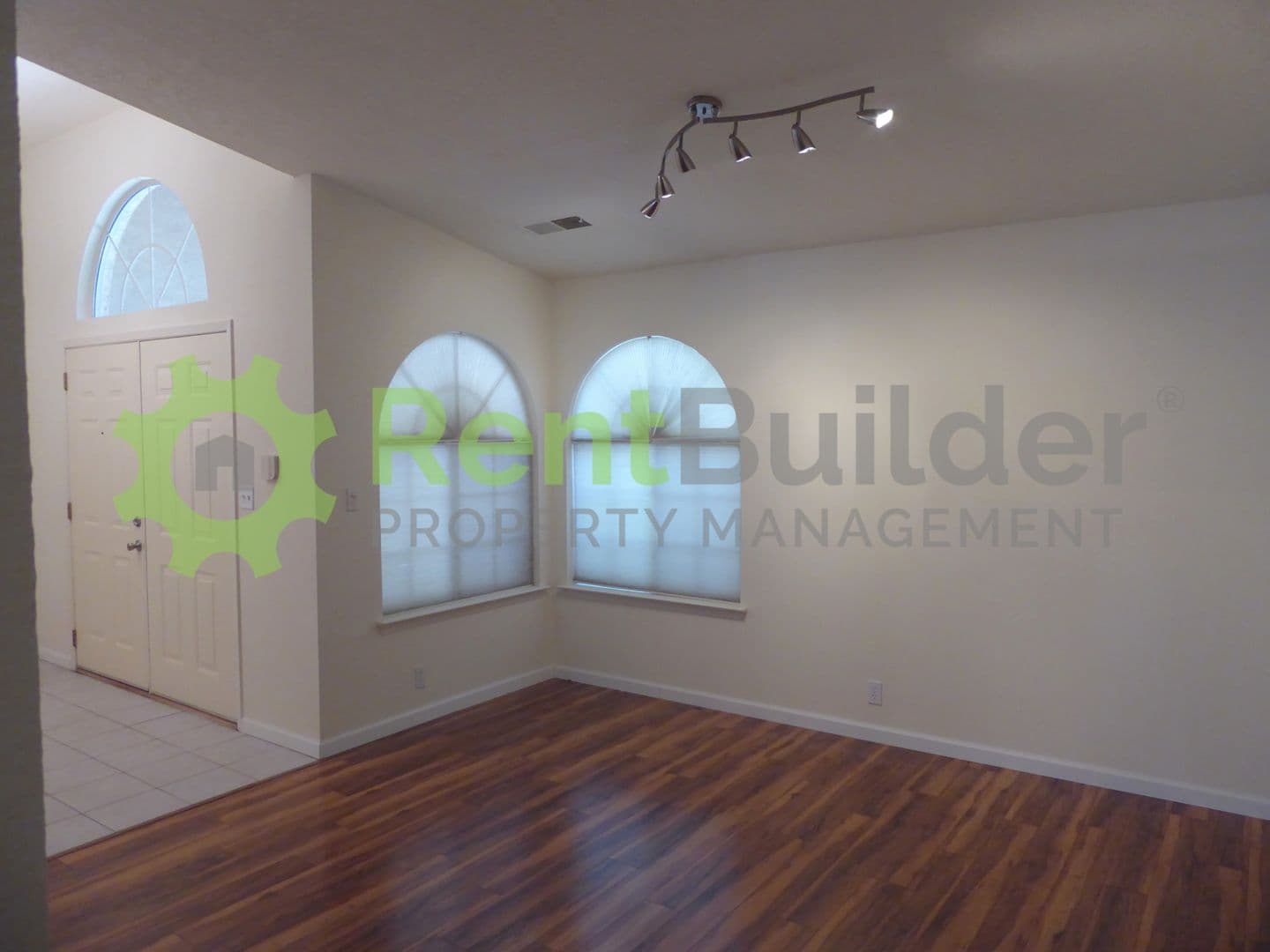 Albuquerque House: 8421 Julian Robles St. NE