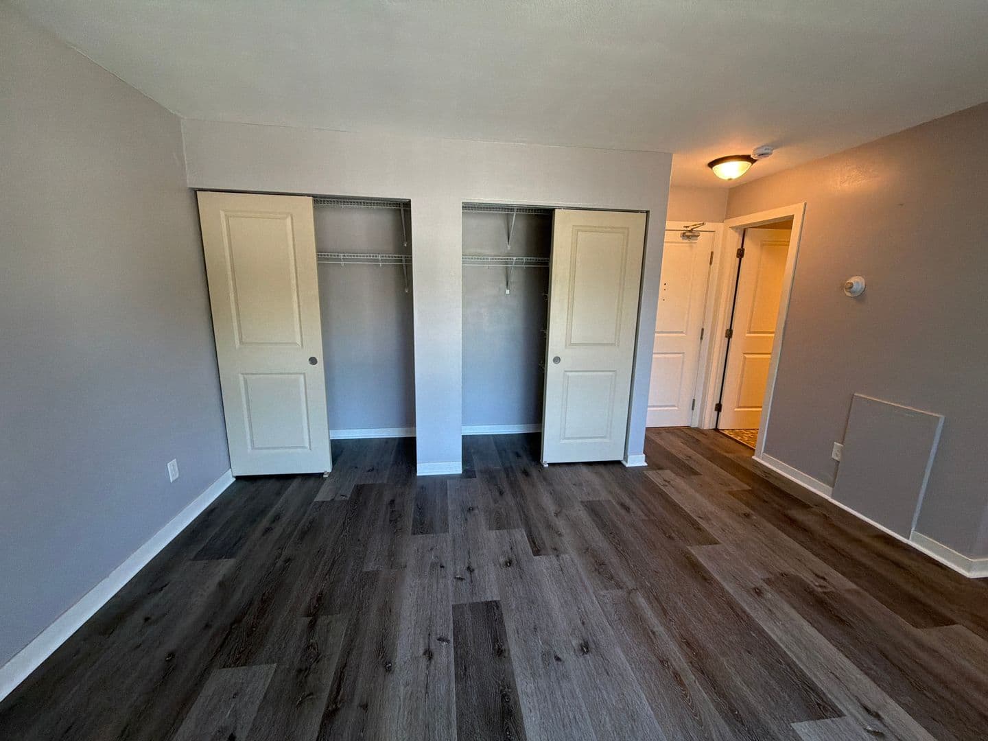 Minneapolis Apartment: 4035 Bloomington Ave So.