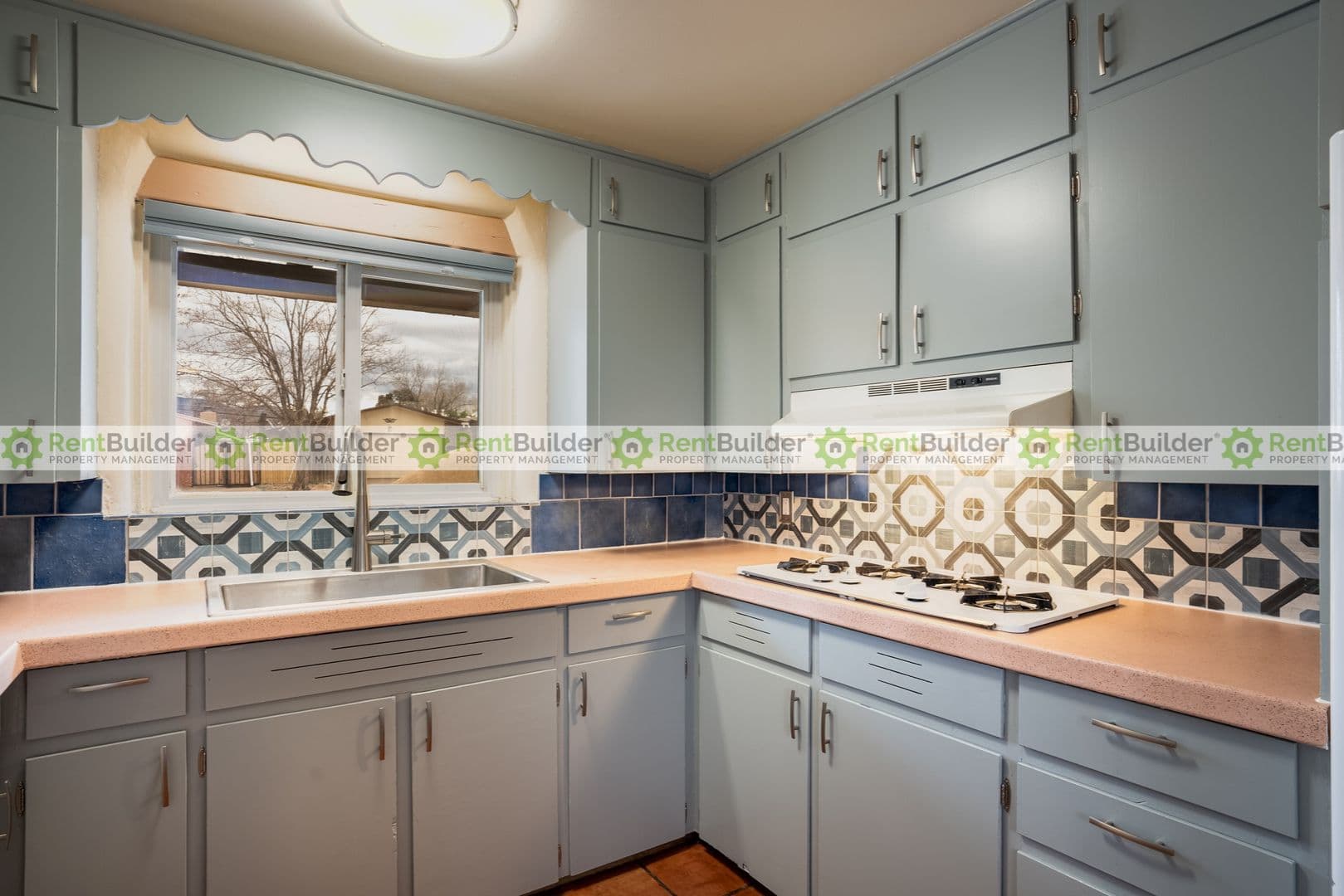 Albuquerque House: 1301 Alvarado Dr. NE