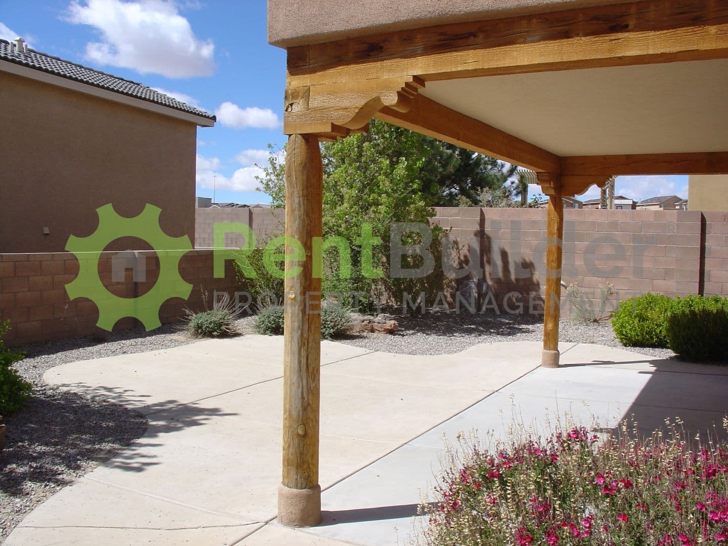Albuquerque House: 9404 Endee Rd NW