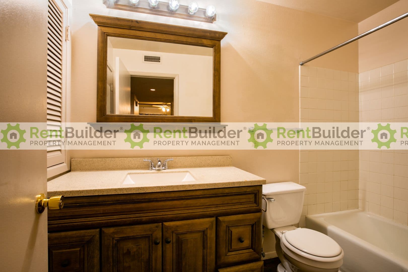 Albuquerque House: 1601 Pennsylvania St. NE, Unit #P-6