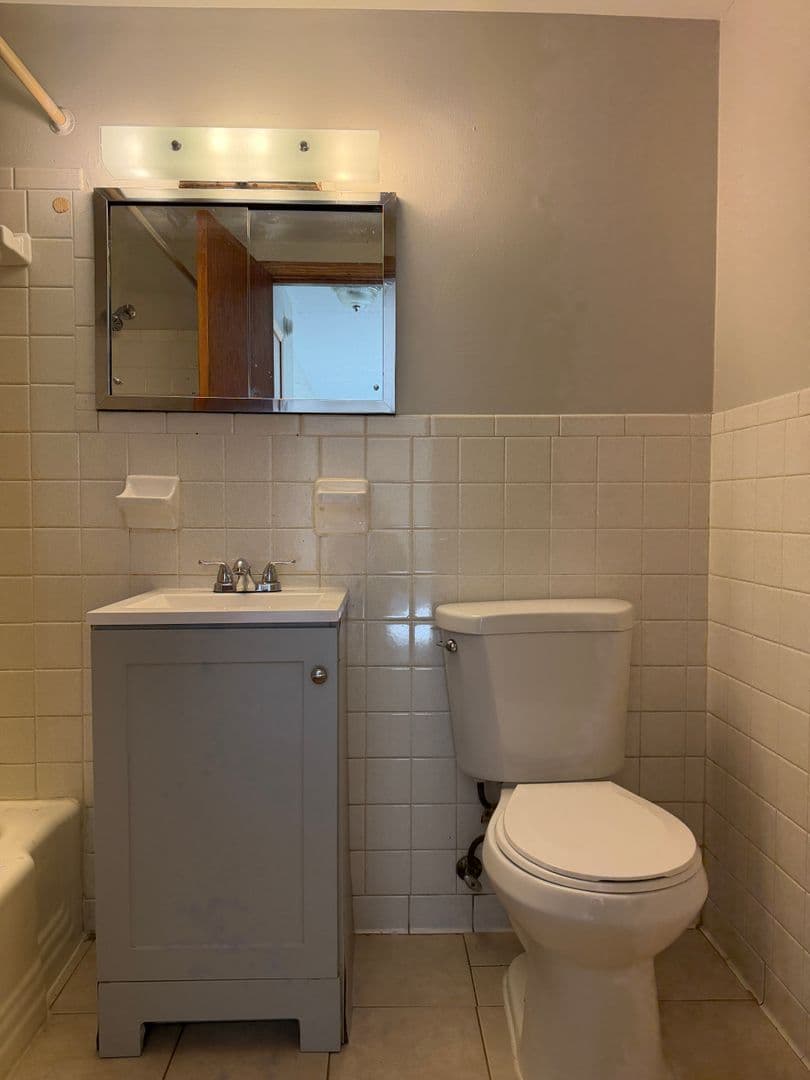 Minneapolis Apartment: 3251 14th Ave S