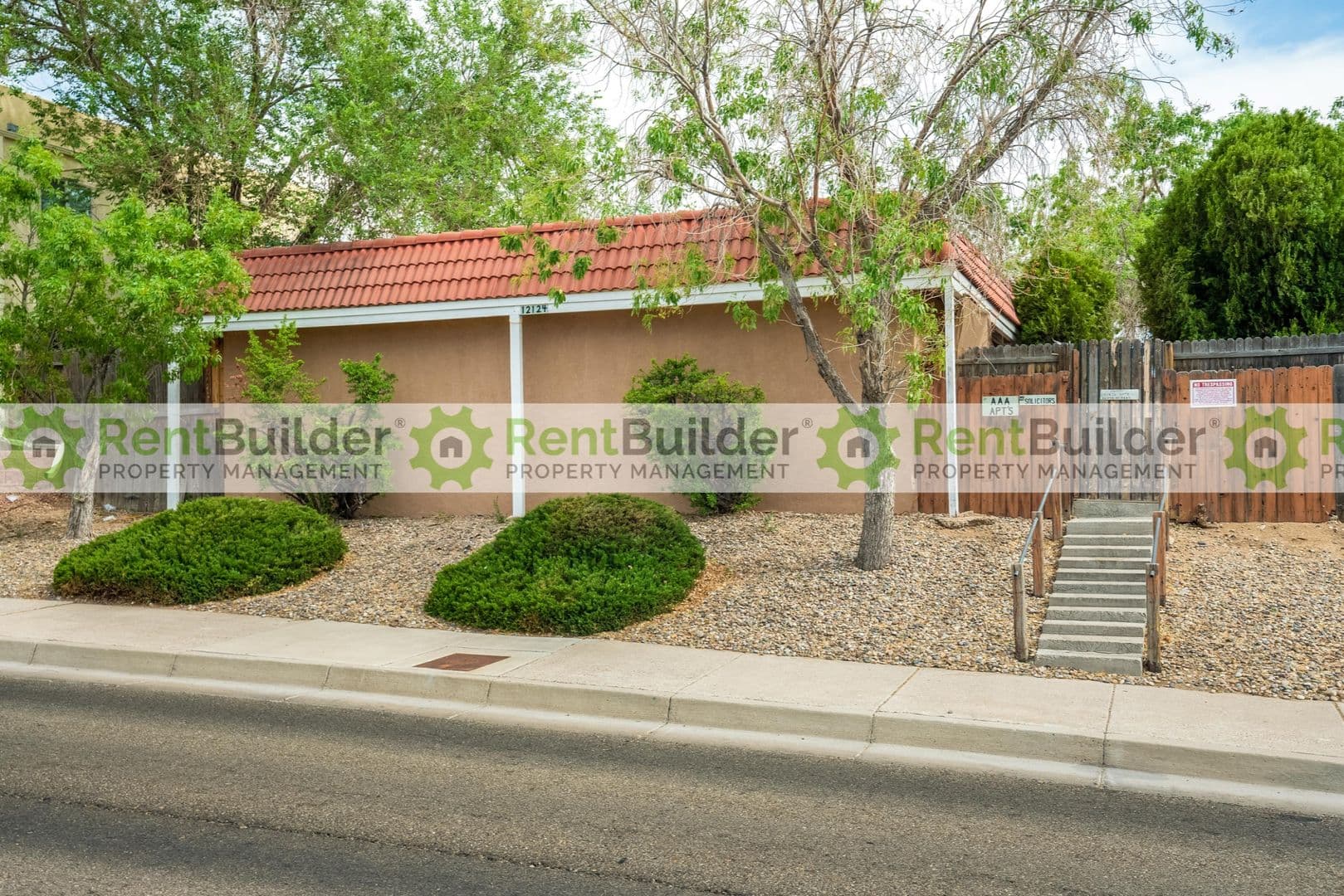 Albuquerque Apartment: 12124 Menaul Blvd. NE