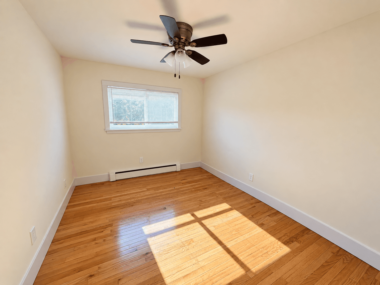 Saint Louis Park Apartment: 8216 W 31st St.