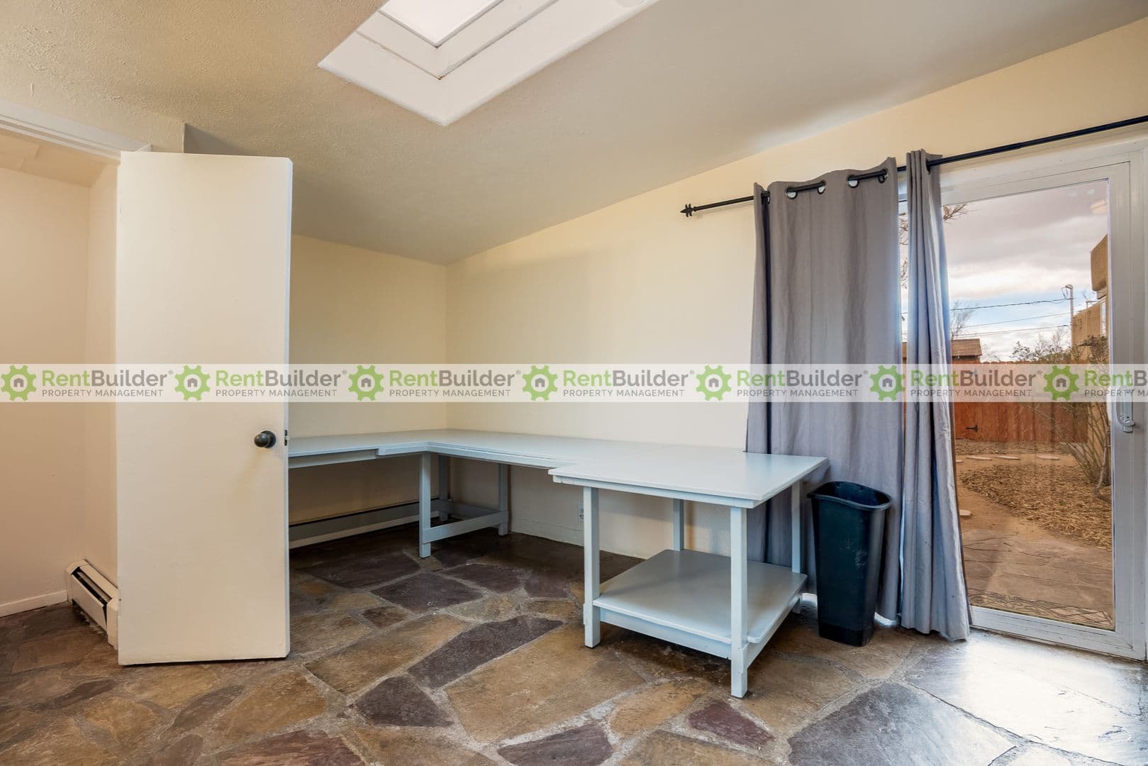 Albuquerque House: 1301 Alvarado Dr. NE