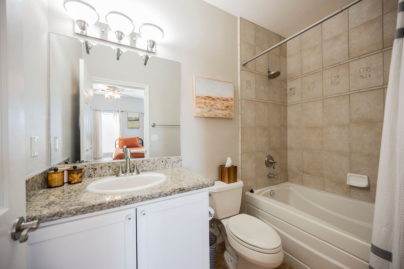 Henderson Townhome: 49 Strada Principale