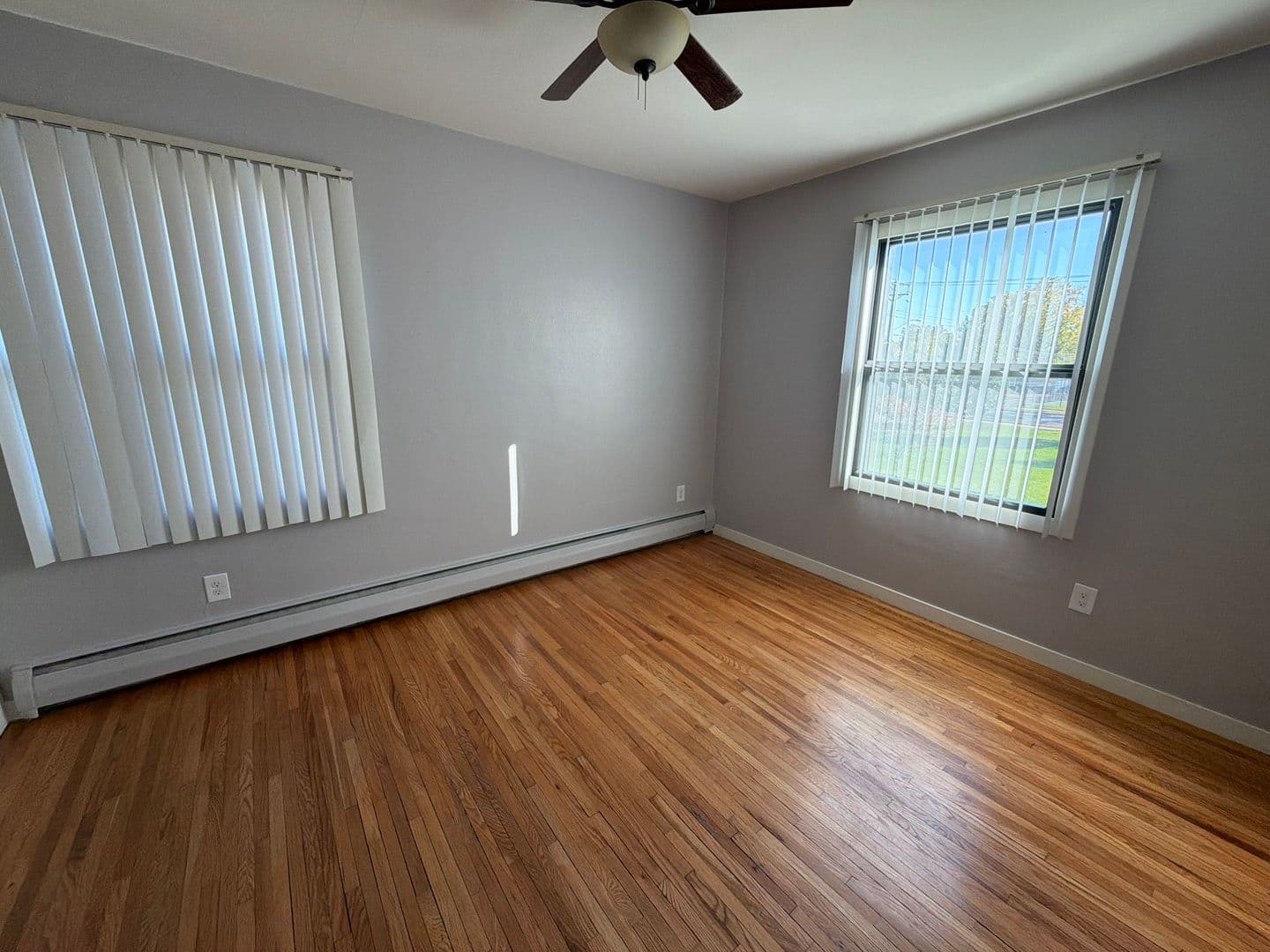 Minneapolis Apartment: 4035 Bloomington Ave So.