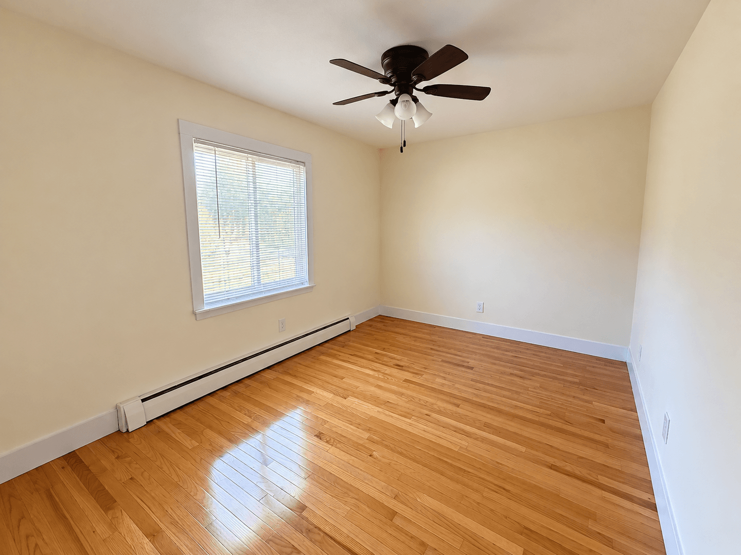 Saint Louis Park Apartment: 8216 W 31st St.