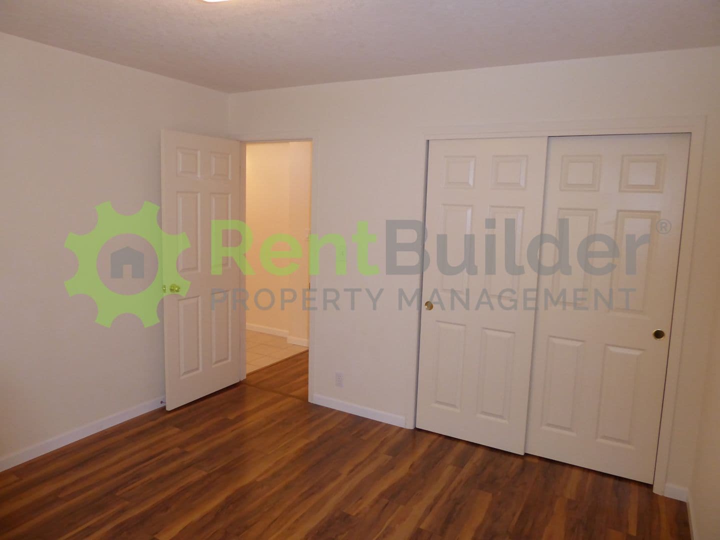 Albuquerque House: 8421 Julian Robles St. NE