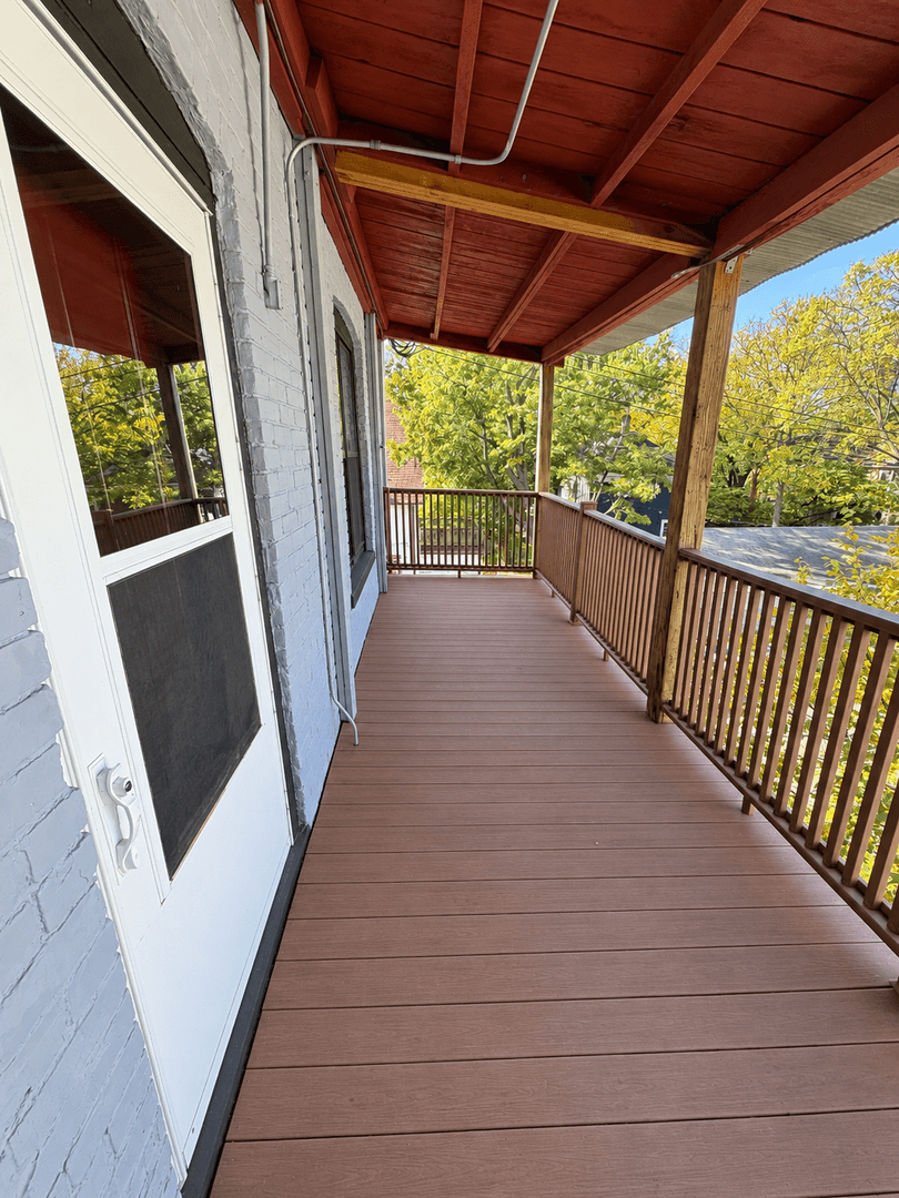 Minneapolis Apartment: 515 5th Ave. SE