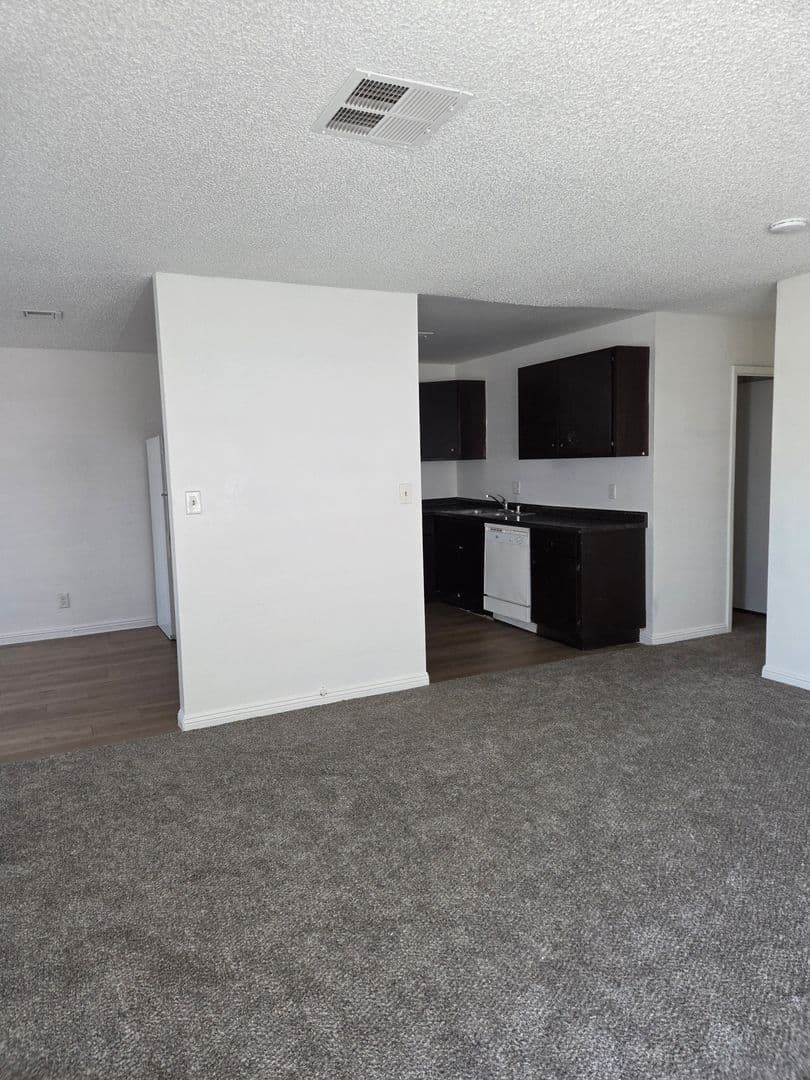 Las Vegas Apartment: 2341 Exeter Dr.