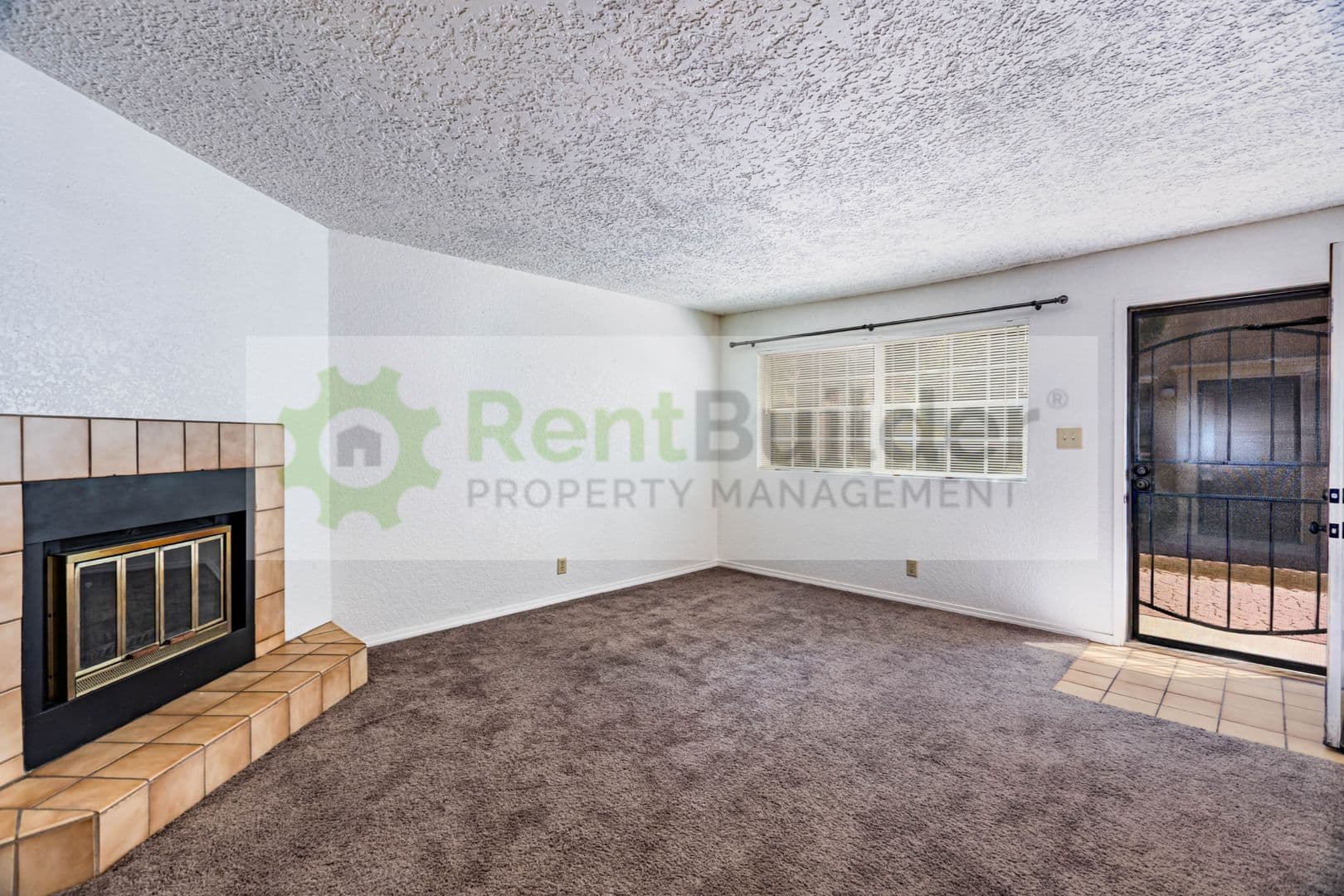 Albuquerque House: 6041 Sequoia Rd. NW Apt. D10