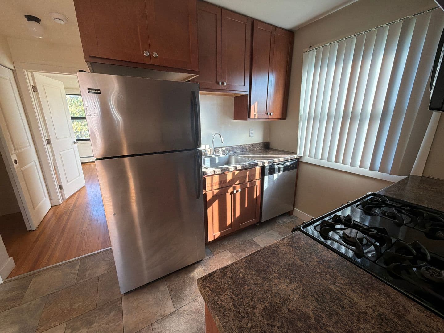 Minneapolis Apartment: 4035 Bloomington Ave So.