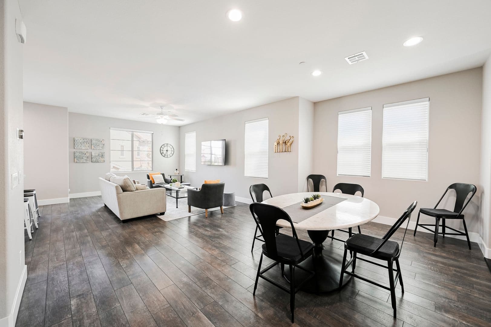Henderson Townhome: 43 Via Di Vita