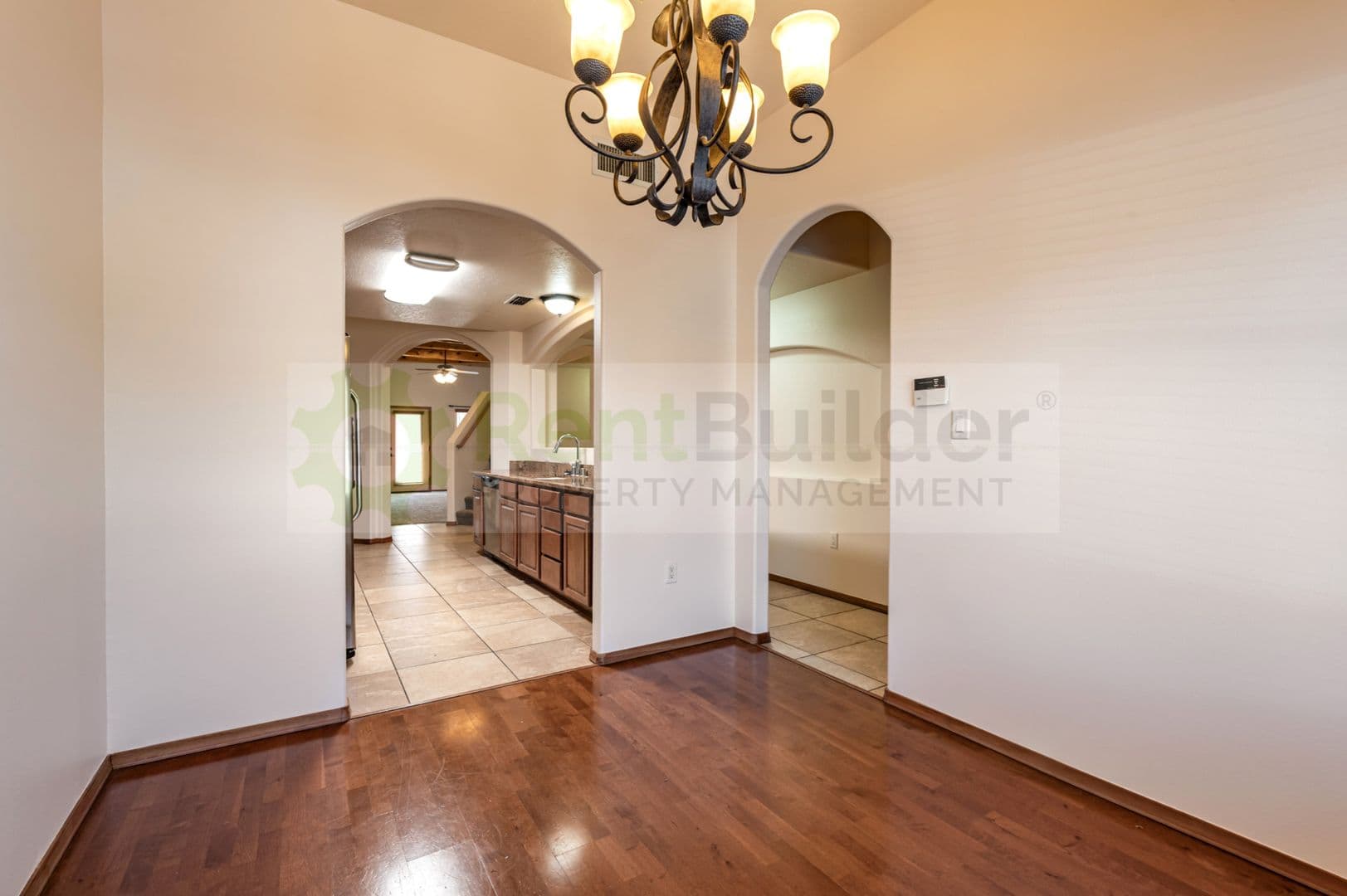 Albuquerque House: 9404 Endee Rd NW