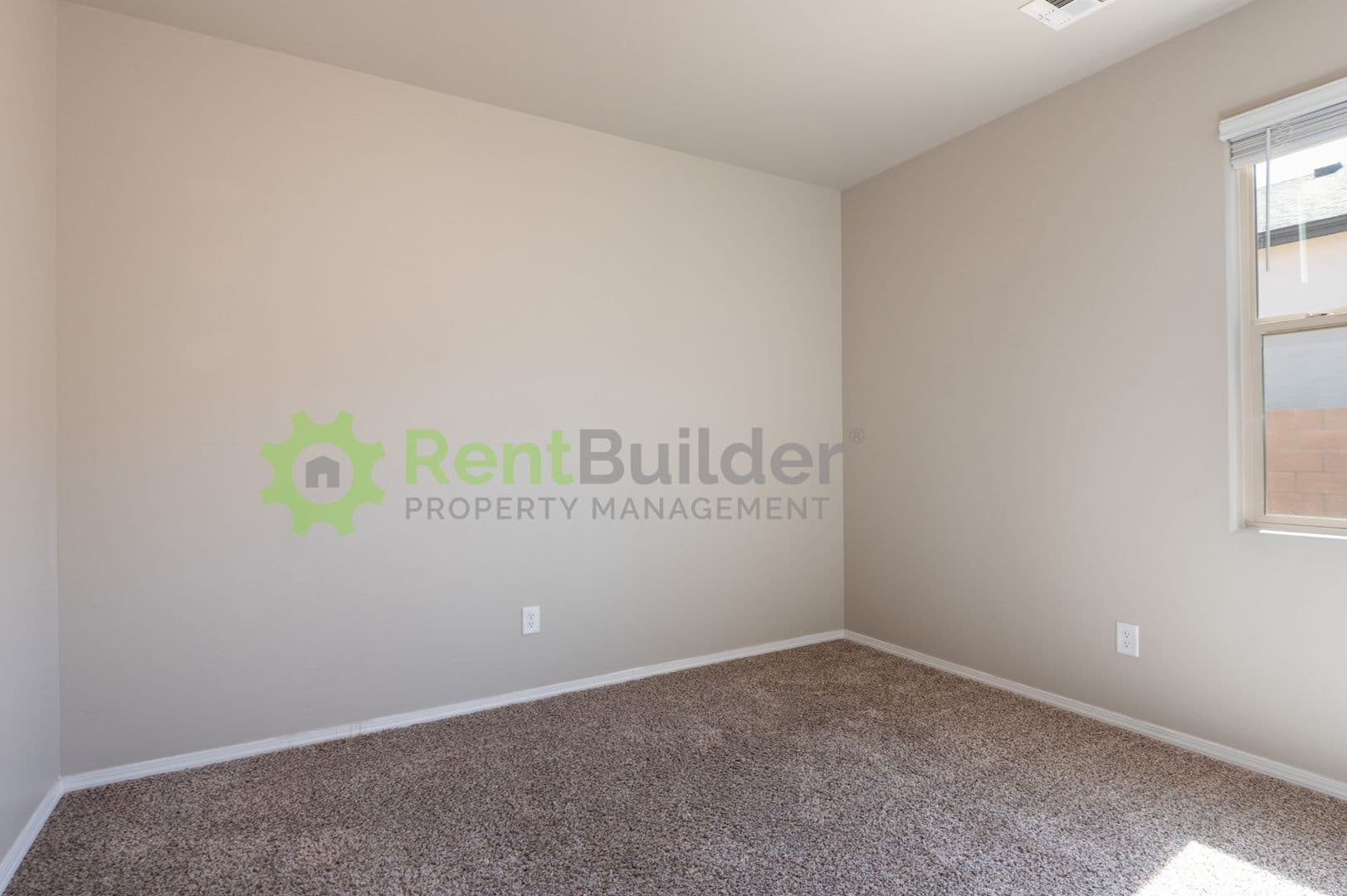 Los lunas House: 361 Liam Court SW