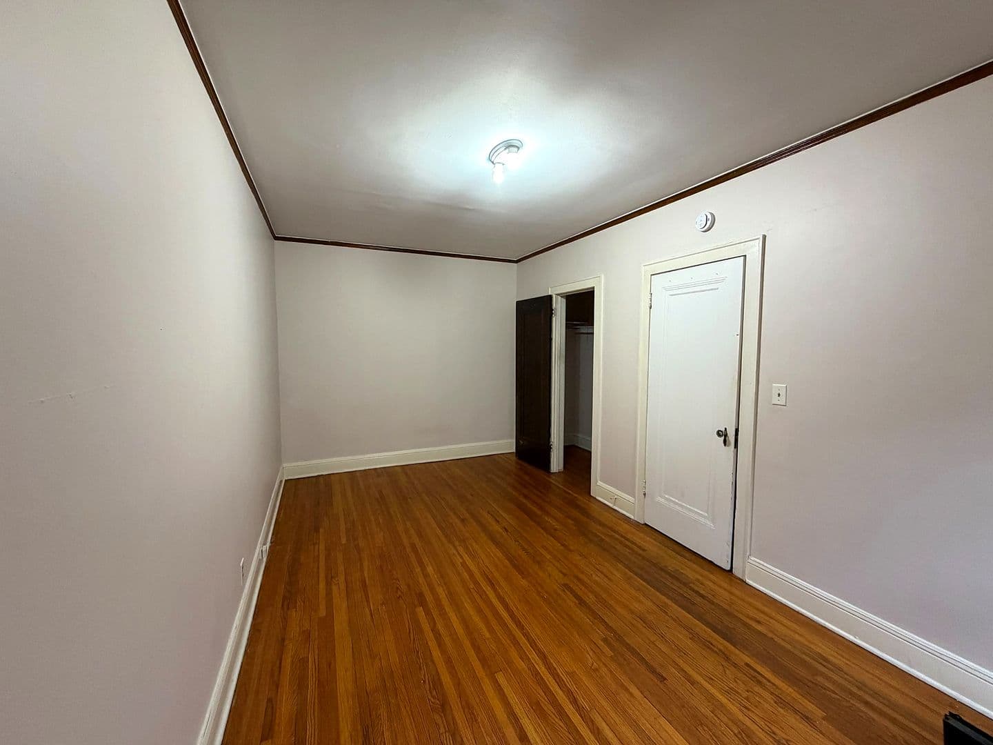 Minneapolis Apartment: 201 27th St. E.