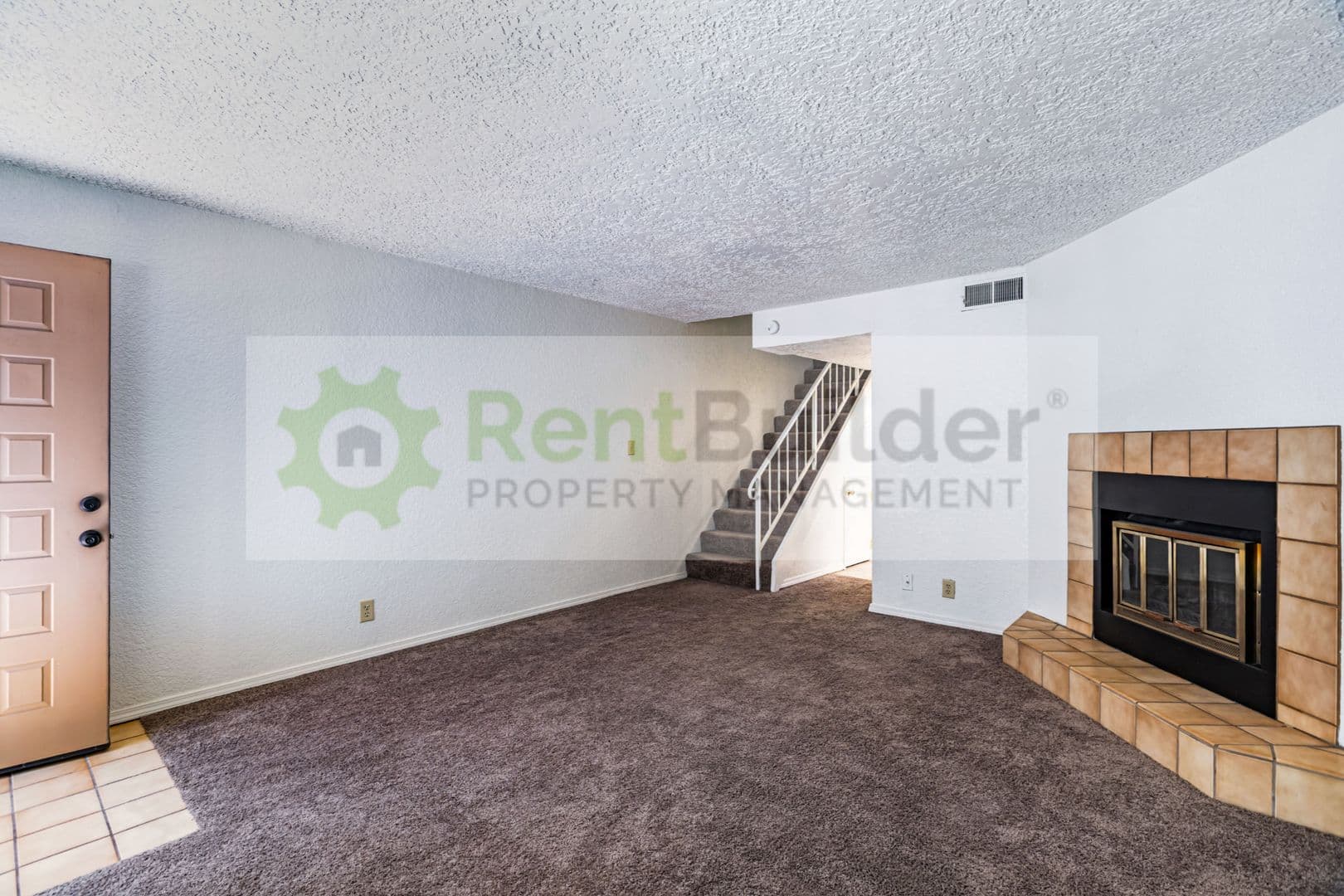 Albuquerque House: 6041 Sequoia Rd. NW Apt. D10
