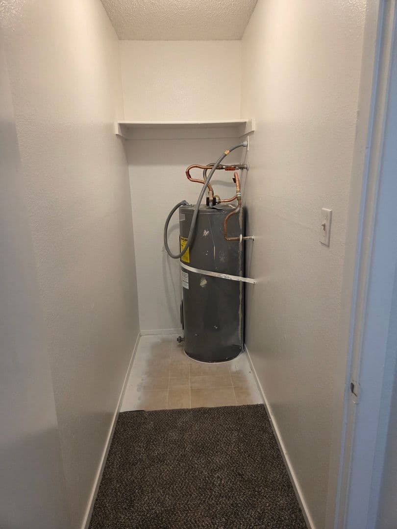 Las Vegas Apartment: 2341 Exeter Dr.