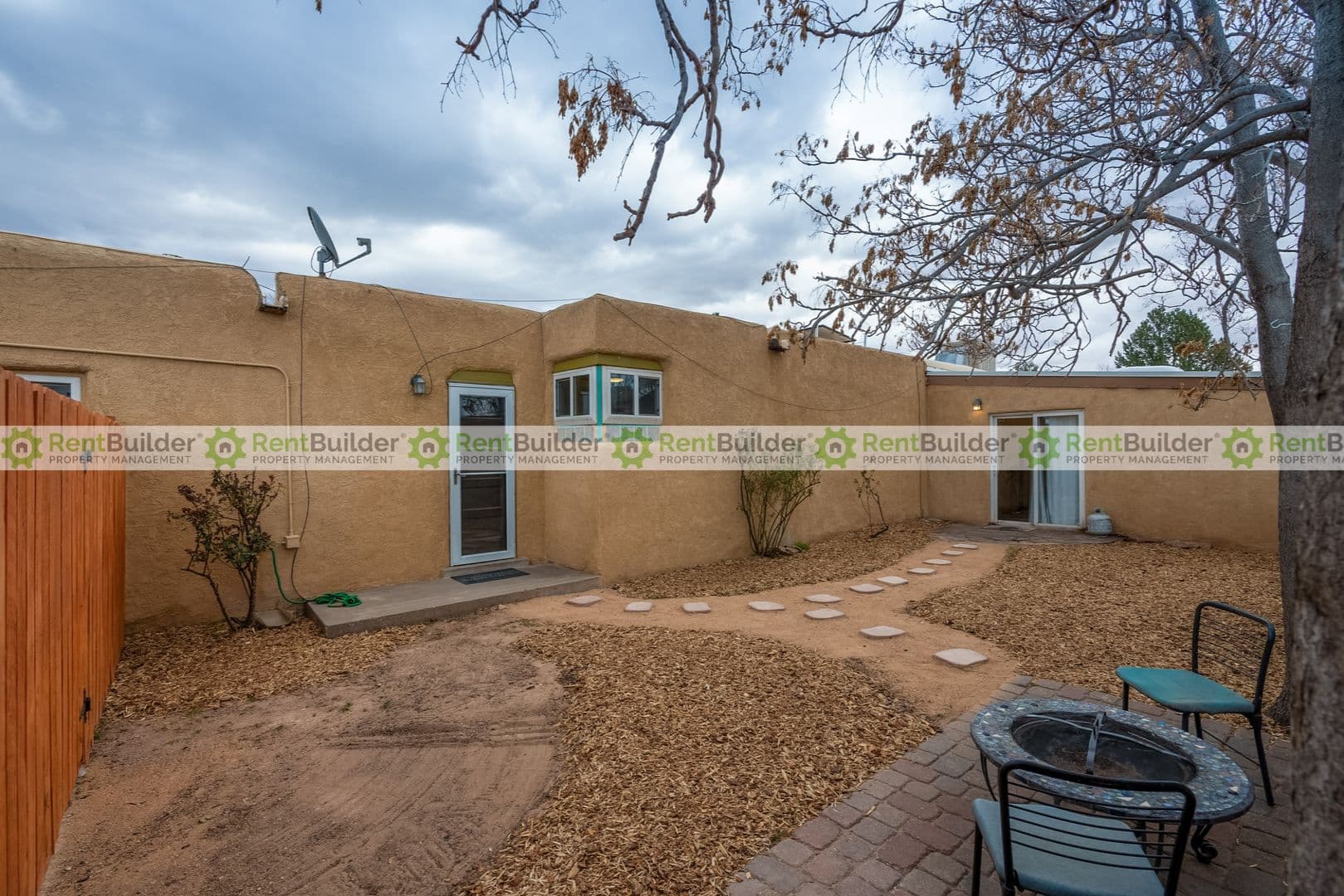 Albuquerque House: 1301 Alvarado Dr. NE